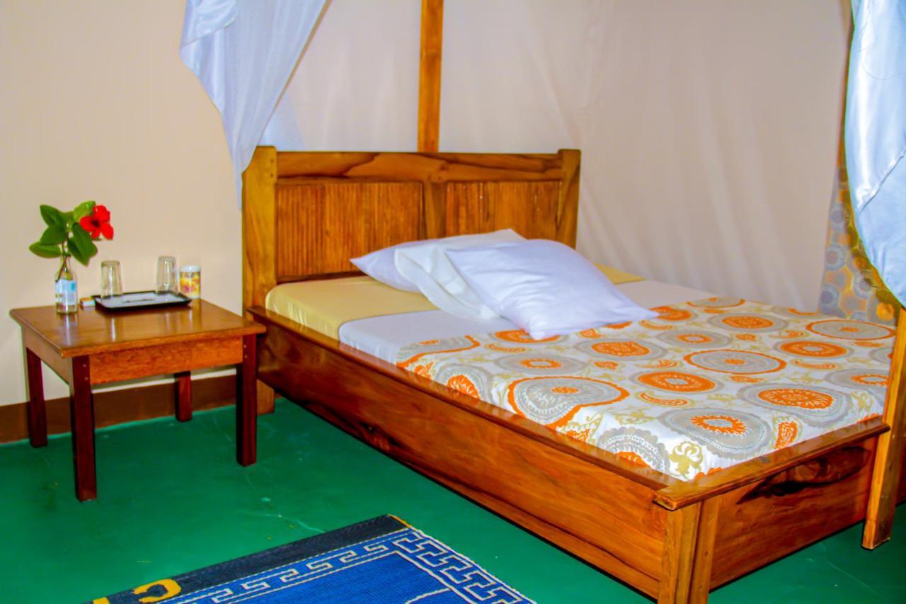 Mikoko Beach & Cottages Bagamoyo Exterior photo